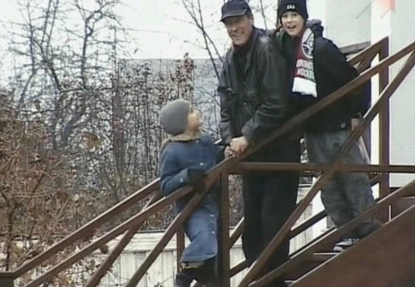 Внук легендарного саратовского актера опубликовал редкие фото с дедом